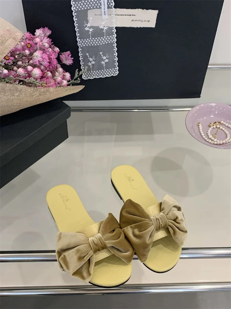 SUSU 法式时尚平底百搭蝴蝶结拖鞋 2029-19 桌1外