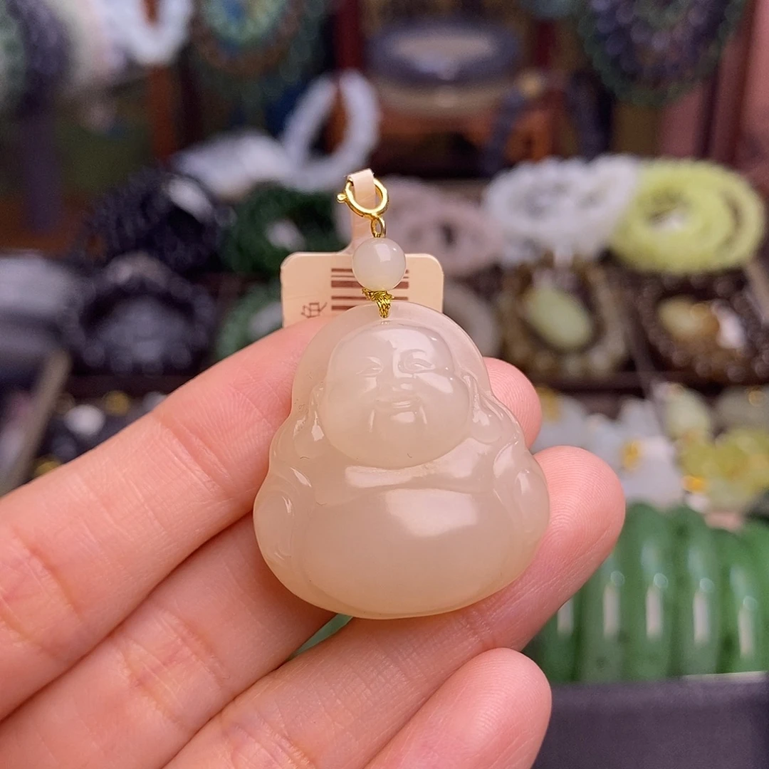 蔸***李和田玉未镶嵌颈饰熟藕粉脂膏级佛公18.K金