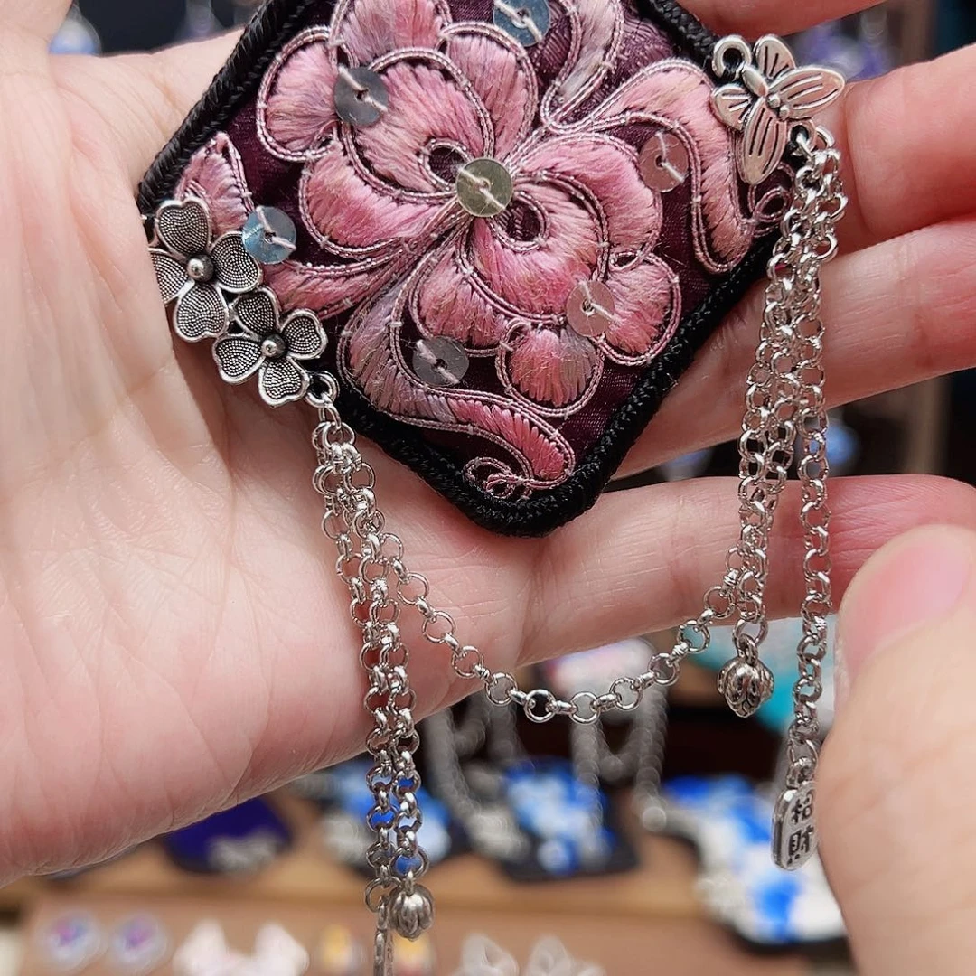 织绣手工刺绣工艺品