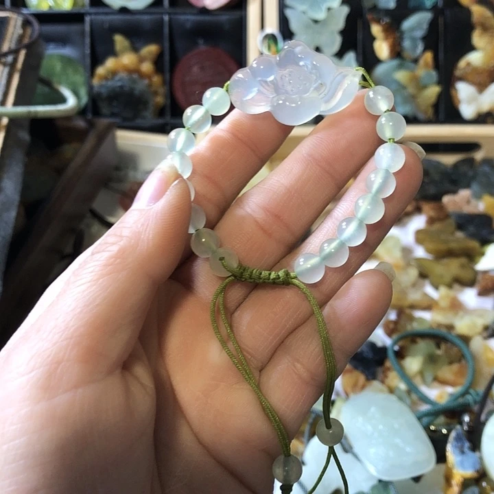 岫玉未镶嵌岫玉挂件