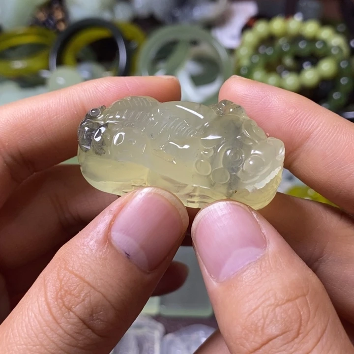 岫玉岫玉挂件未镶嵌