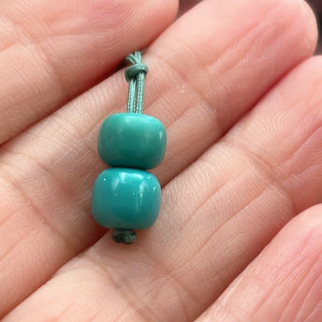 绿松石未镶嵌颈饰