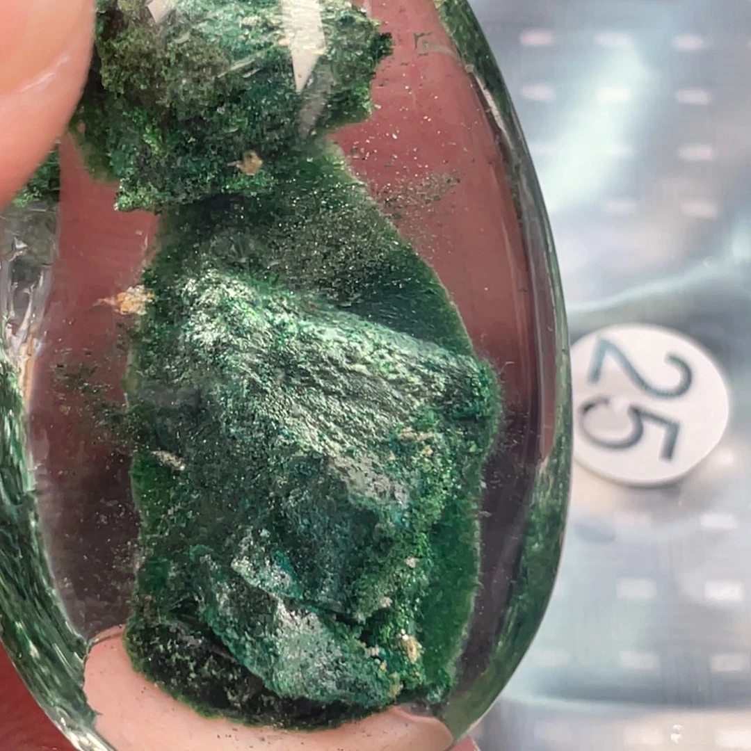 【闪购商品】颈饰未镶嵌水晶人*