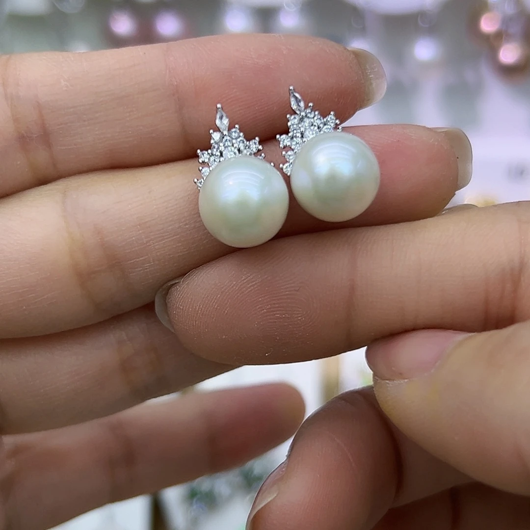 银S925镶嵌耳饰淡水珍珠