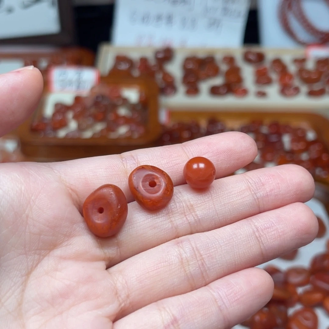 娇****南红玛瑙未镶嵌吊坠(不含链)