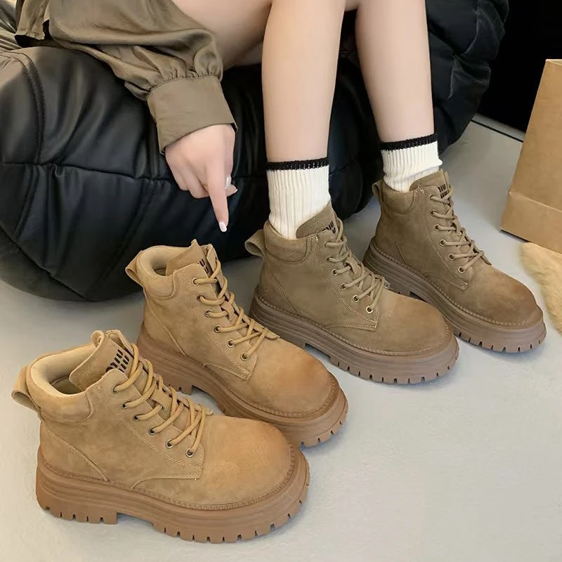 新疆（4厘米）厚底马丁靴女2024年新款英伦短靴百搭系带大黄靴689-7