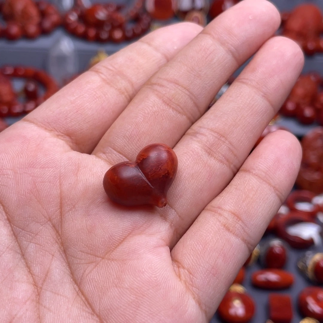 南红玛瑙未镶嵌珠宝奇石屁桃配饰