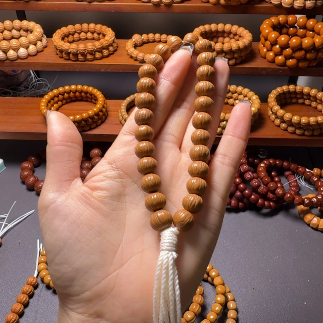 克***—猴头核桃吊坠土豪