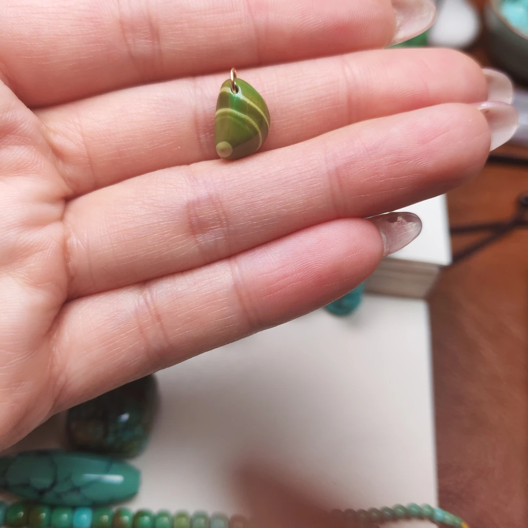 湖北十堰原矿绿松石