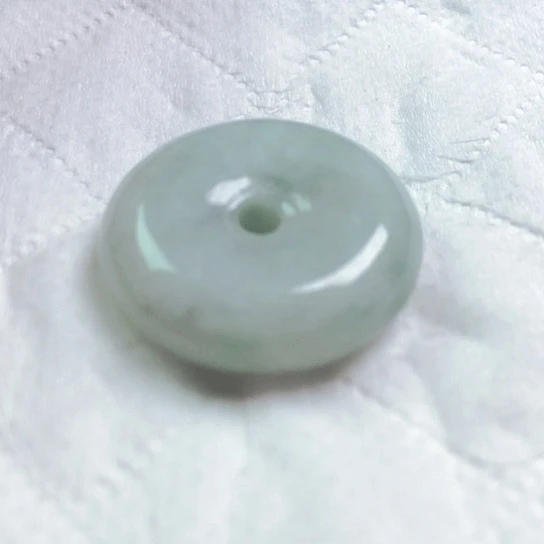 翡翠颈饰未镶嵌吊坠