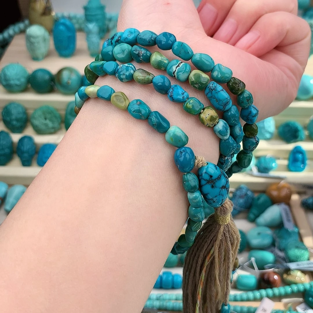 绿松石未镶嵌珠宝奇石