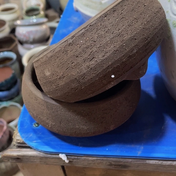 红陶瑕疵两个13/8