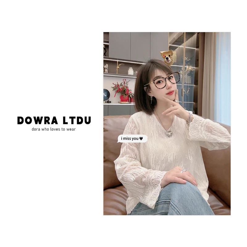 朵拉【优雅秘籍】2025年夏季新款V领蕾丝长袖套头百搭外套 479-3158