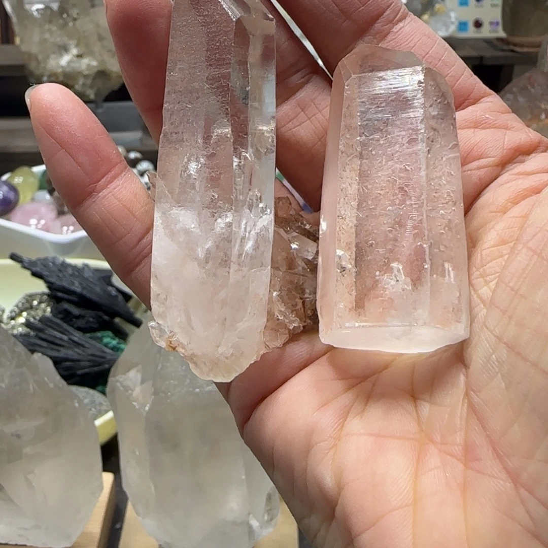 水晶车挂未镶嵌不退换晶柱