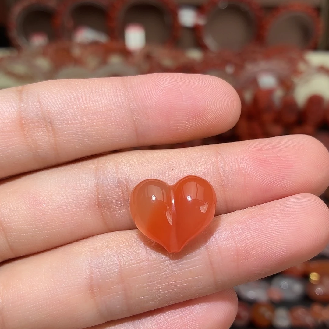 南红玛瑙未镶嵌颈饰