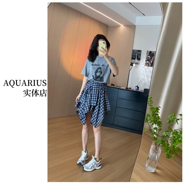 【AQUARIUS 】(摇摆伦巴)印花短袖+格子短裙套装1600