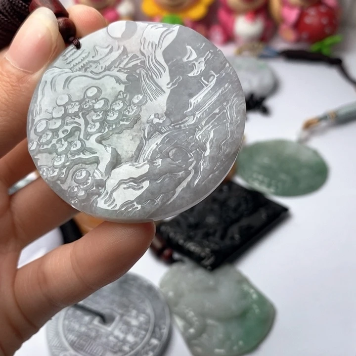 翡翠未镶嵌颈饰翡翠