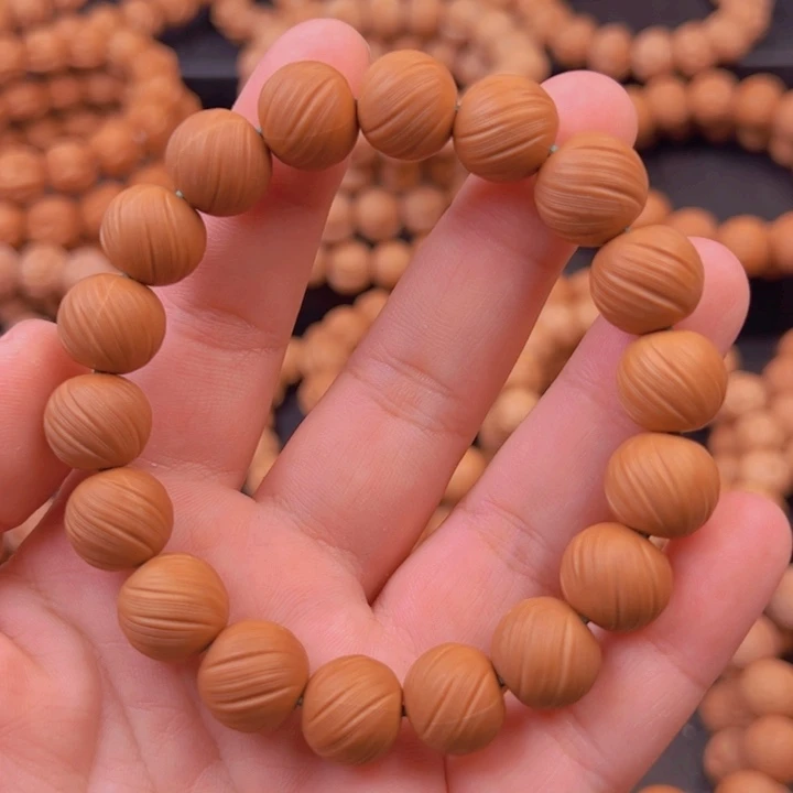 瑕疵连手串定风珠（不退换）