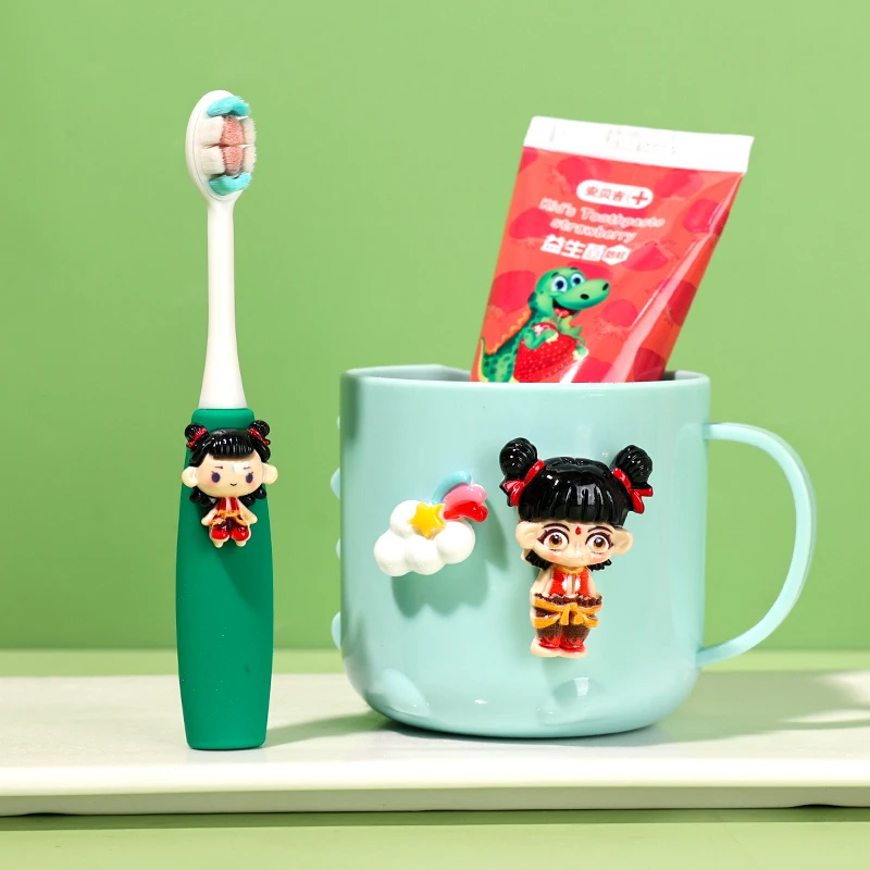 新款儿童1-3-6到12岁软毛哪吒敖丙牙刷杯子牙膏套装卡通男孩女孩