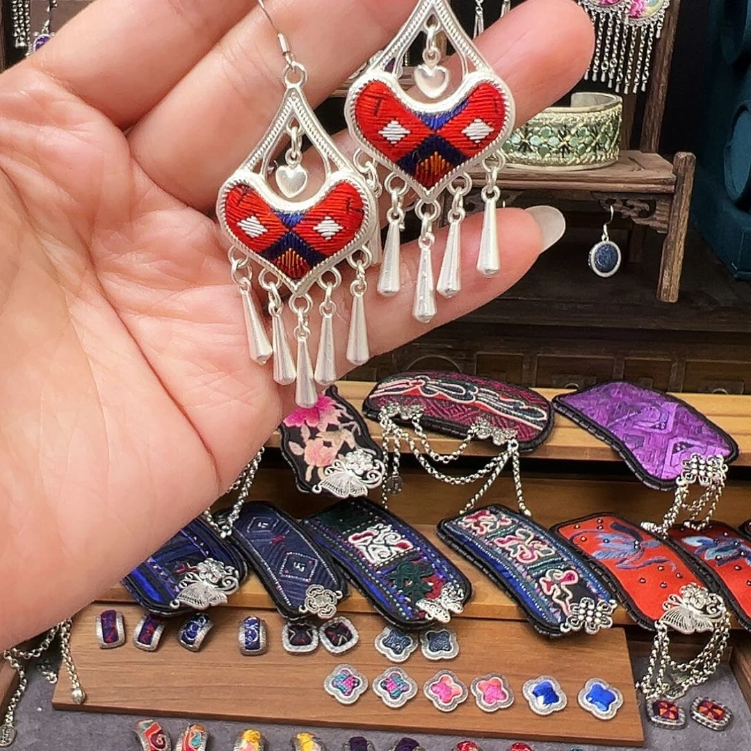 织绣手工刺绣工艺品