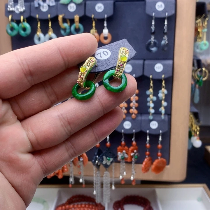 未镶嵌翡翠耳饰耳饰