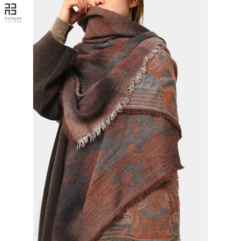 经典混绒落霞披肩女冬天保暖 时尚印花围脖女薄款春秋冬季