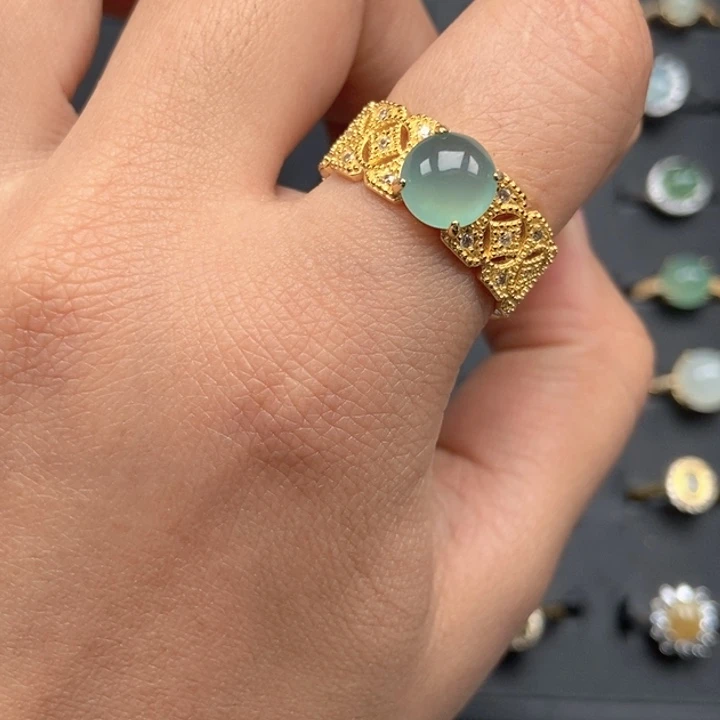 翡翠未镶嵌戒指戒指