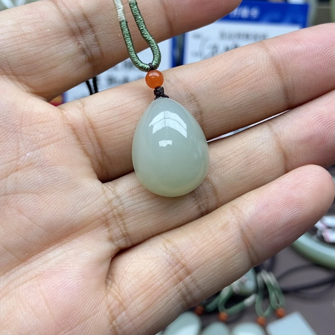 和田玉吊坠(不含链)未镶嵌晨**露