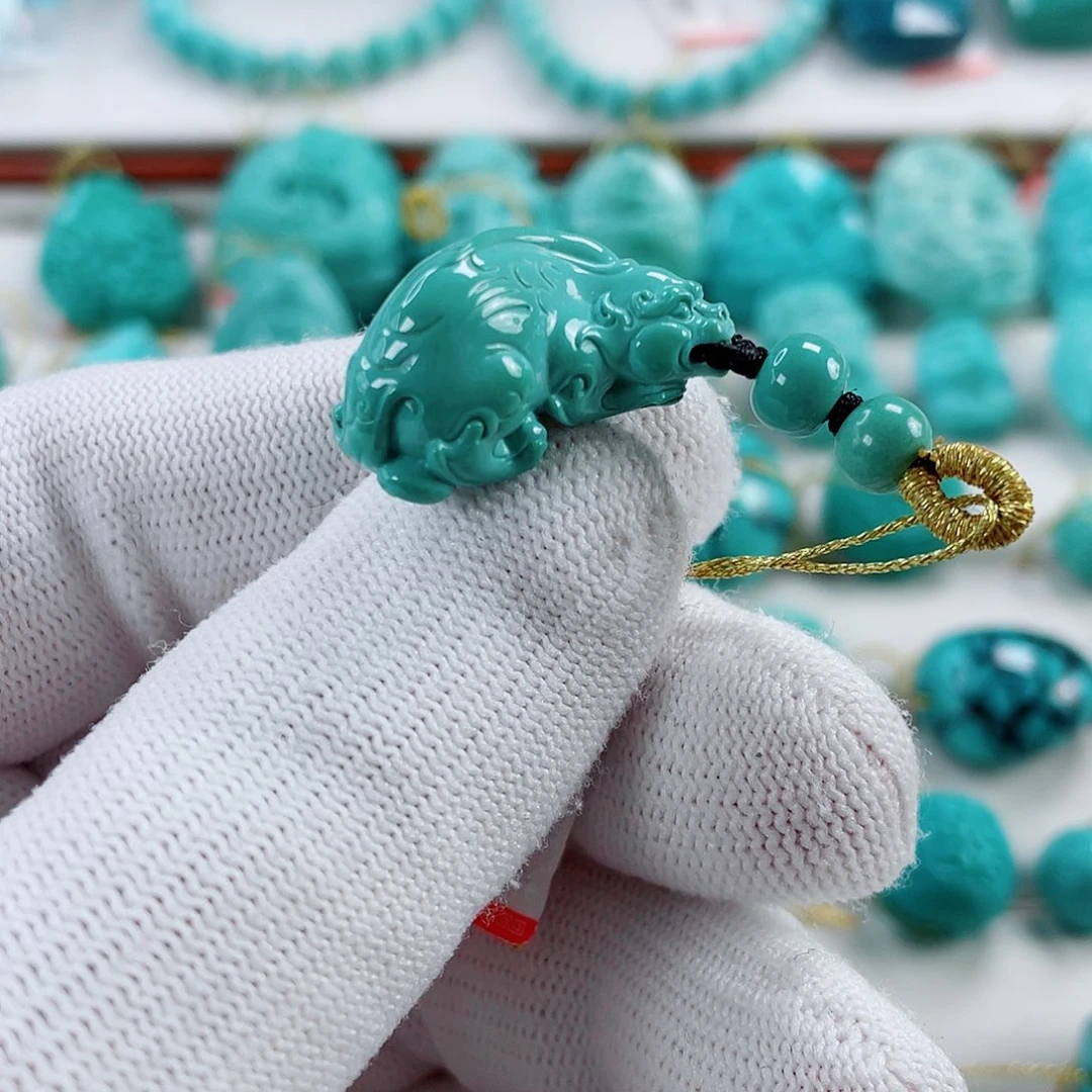 绿松石未镶嵌车挂