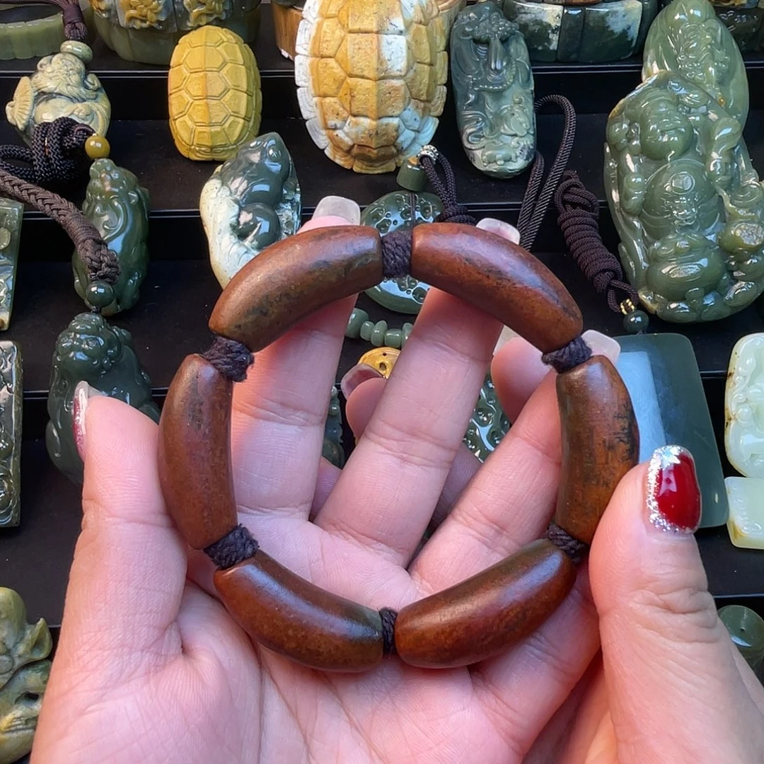 透闪石质玉未镶嵌手链