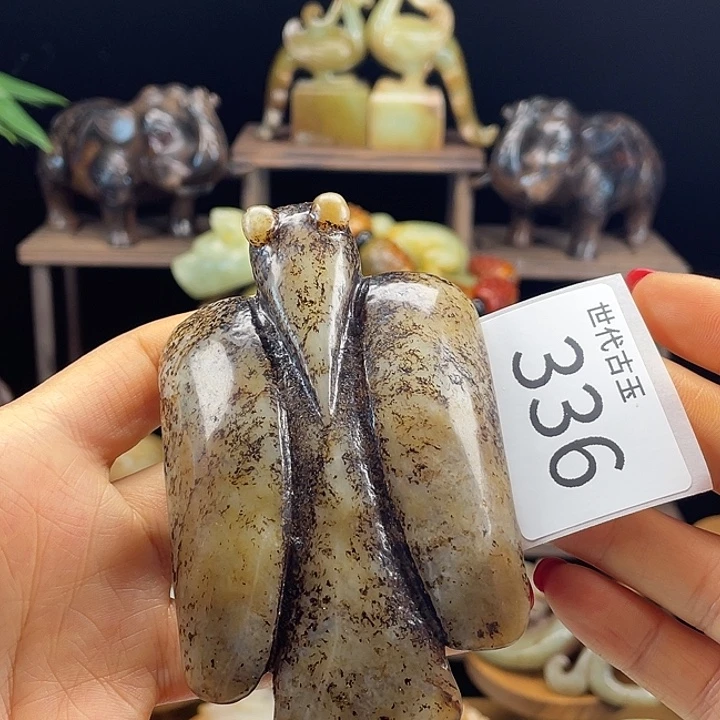 和田玉（糖玉）未镶嵌挂件