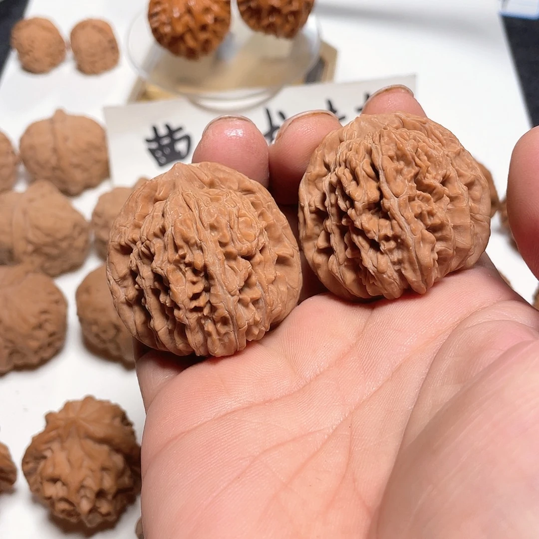 庙***型文玩核桃把件文玩核桃四座楼