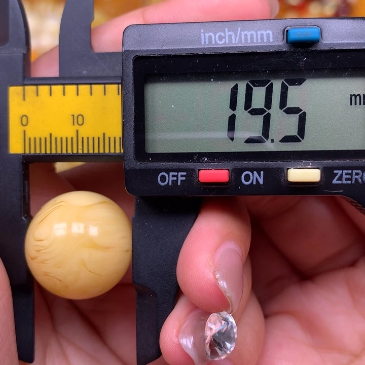 非金属仿琥珀配饰006