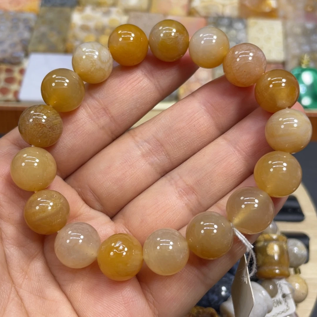 硅化玉未镶嵌颈饰k7