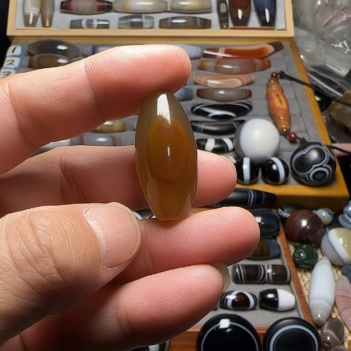 玛瑙/玉髓未镶嵌吊坠(不含链)