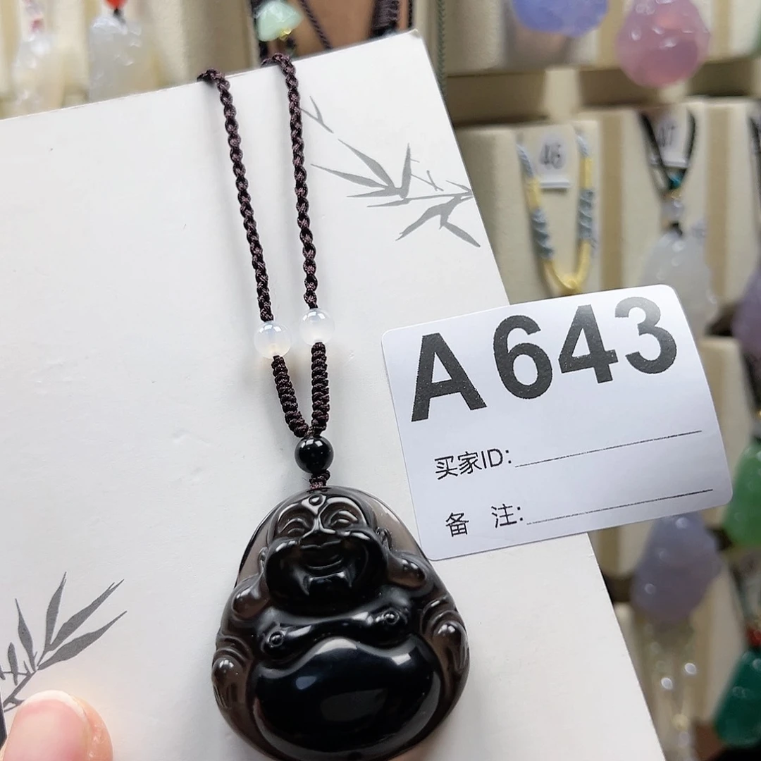 黑曜岩颈饰合金桃***里