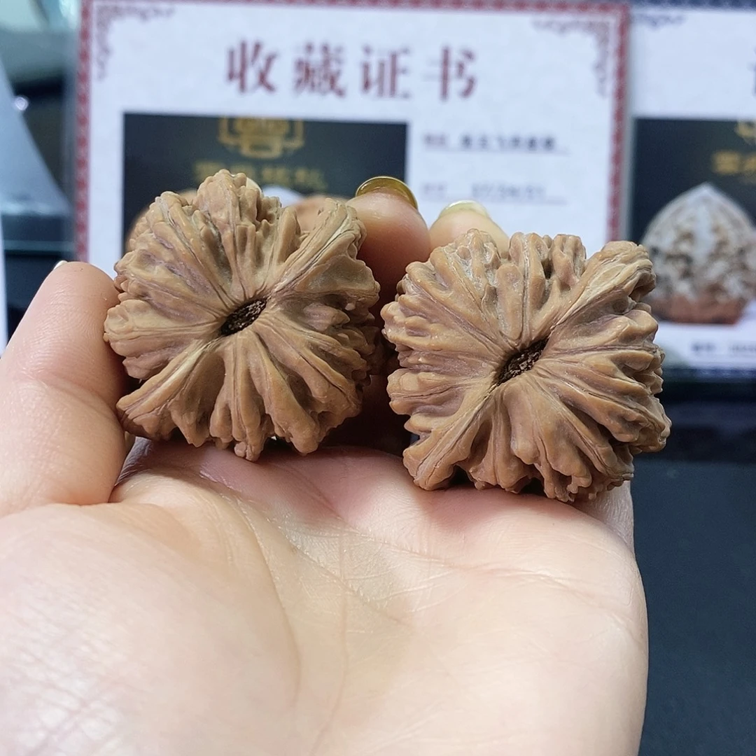 文玩核桃把件飞楼037-全品44+