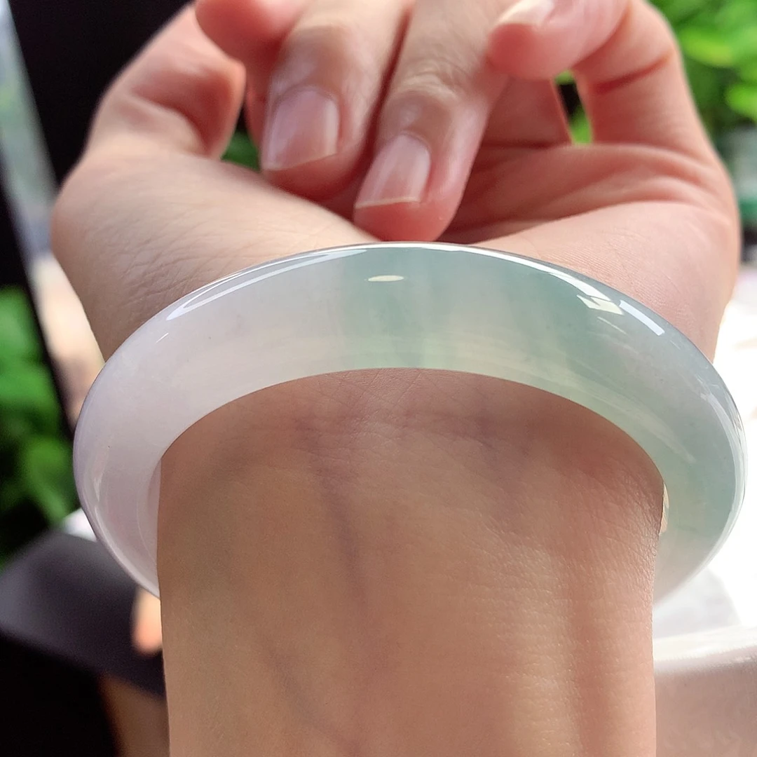 未镶嵌手镯翡翠53-54圈口冰胶质地蓝冰渐变半山水8号