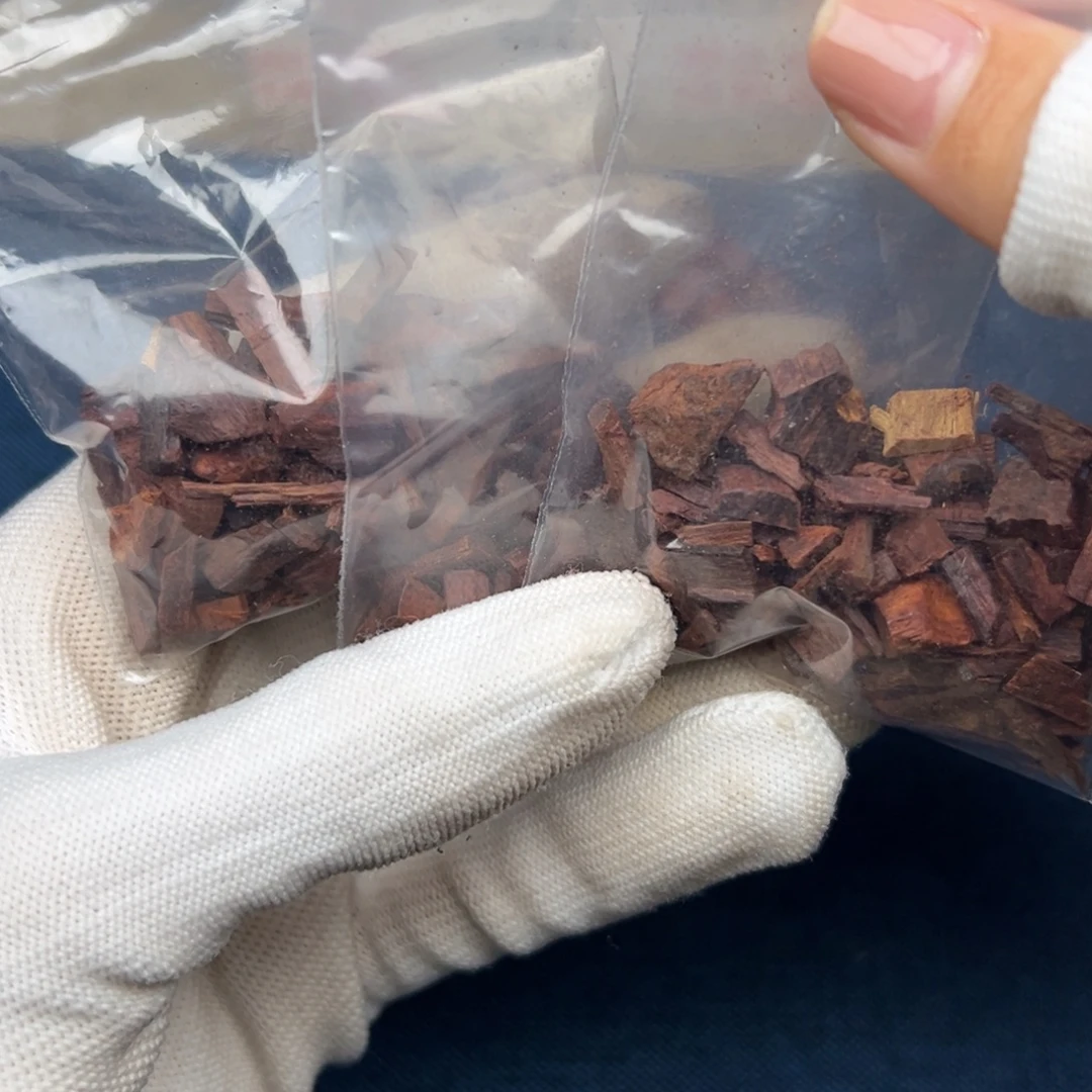 花梨木类手串/手链红降碎料小米粒一袋装