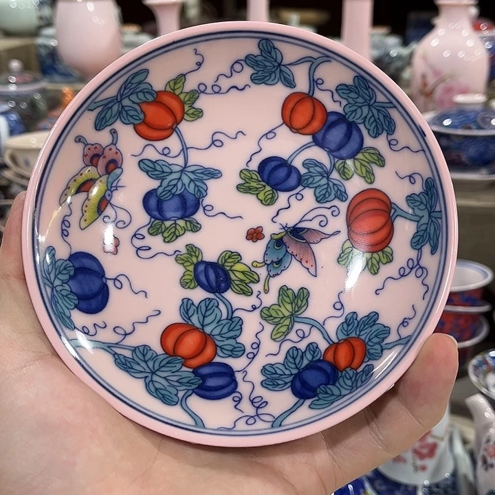 摆件//////直径13.5厘米。