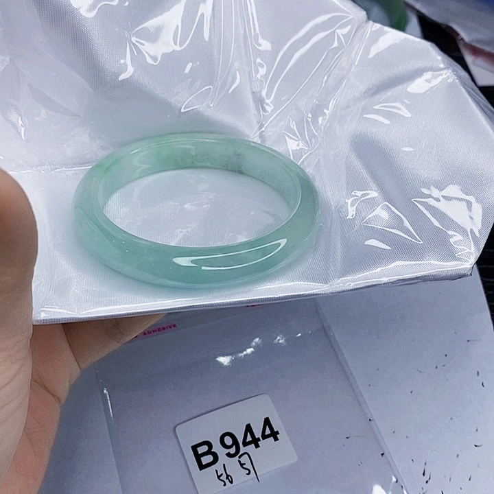 翡翠未镶嵌手镯一图一物实物为准