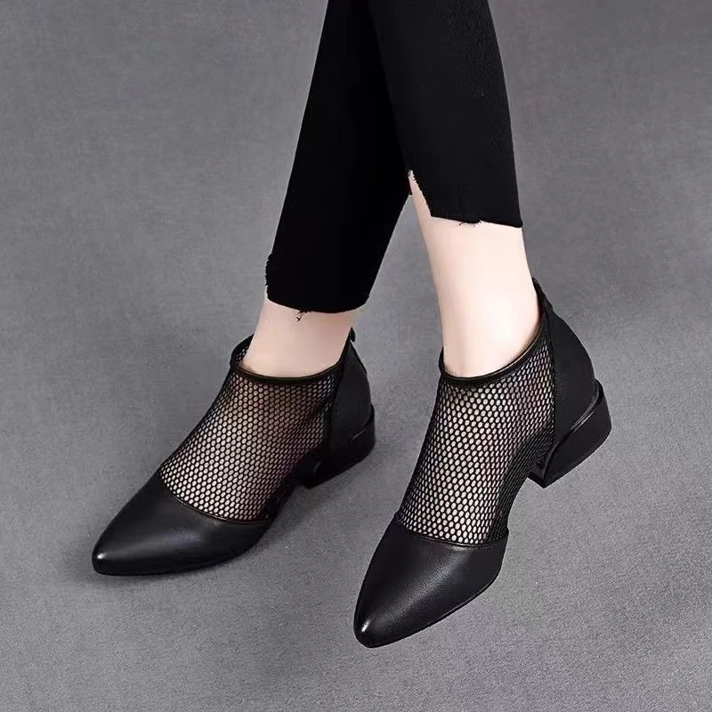 2025新款春夏季网纱短靴女方头中跟粗跟真皮凉鞋夏款透气镂空网靴