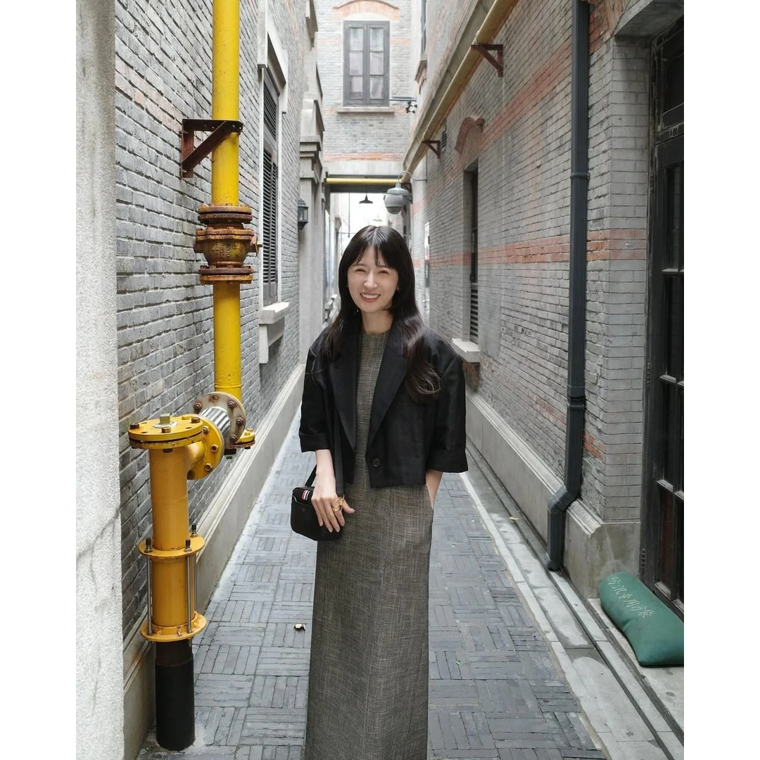 【胖虎家】夏季新款 松本 混纺极简风无袖百搭收腰显瘦连衣裙