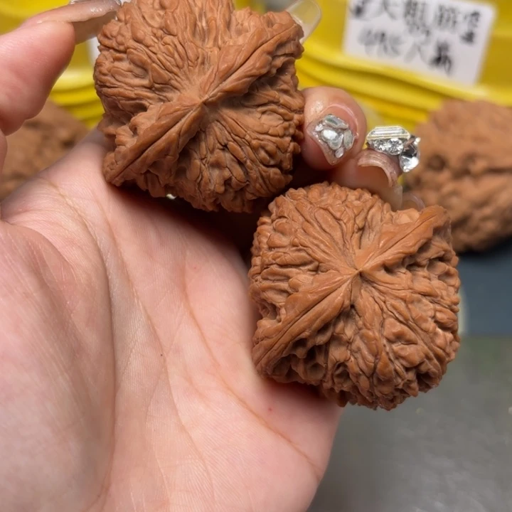 哼***6吊坠文玩核桃48-27186-02