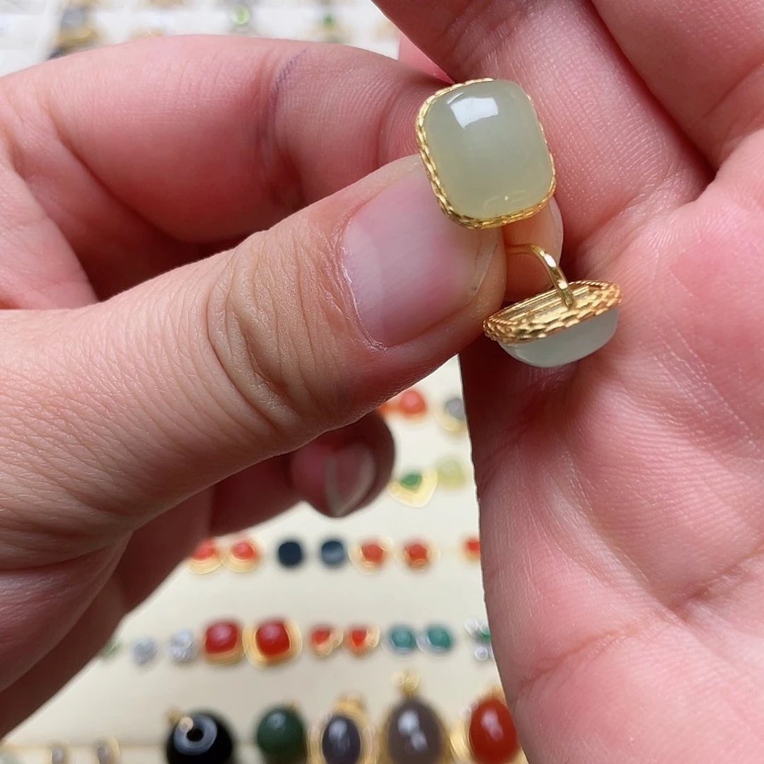 和田玉耳钩银S925镶嵌