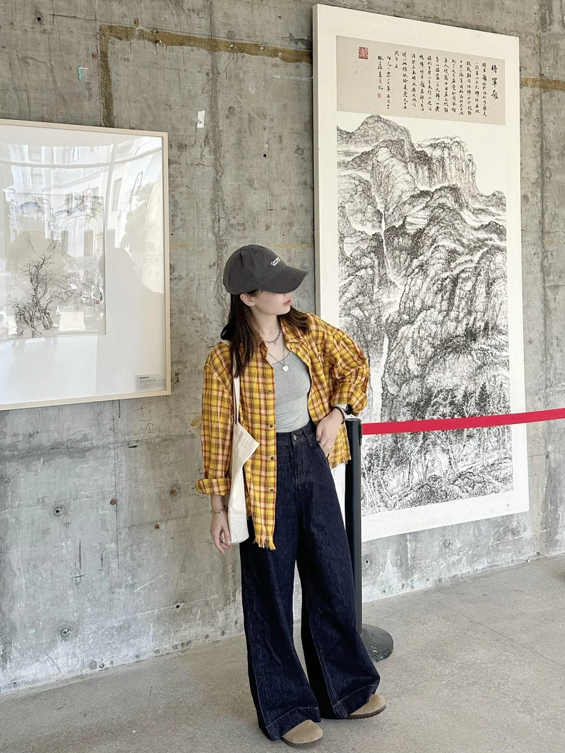 【秋野森会】秋季时尚气质黄色格子衬衫外套减龄灰吊带藏青色牛仔裤