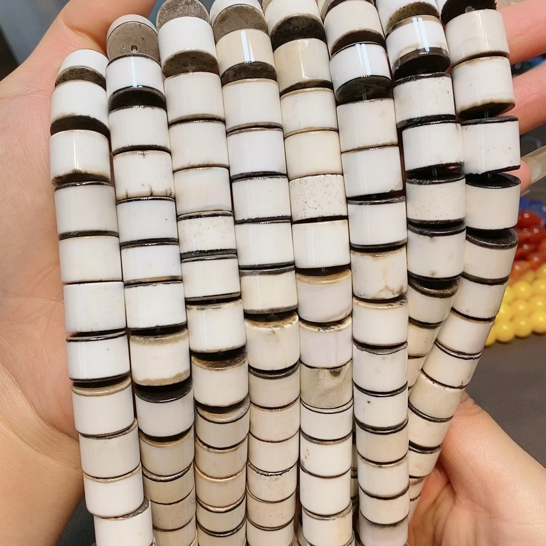 散珠玛瑙/玉髓14mm瓷白玛瑙一条