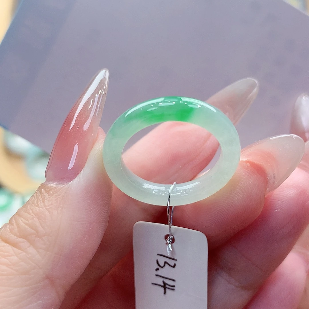 翡翠未镶嵌戒指缅甸A货