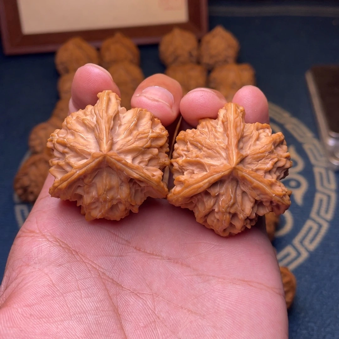 S***g把件文玩核桃盘山42