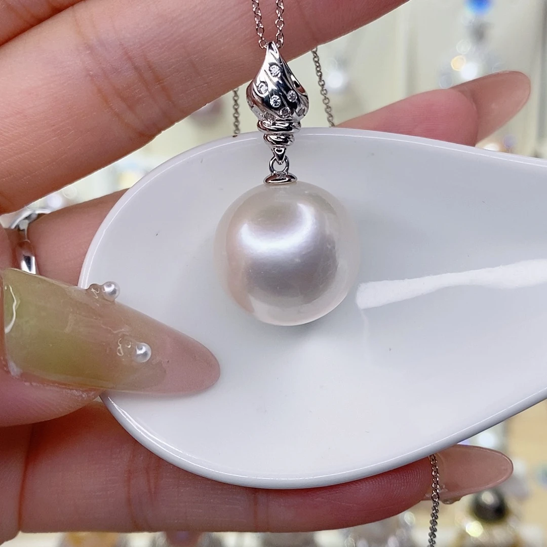 爱***珠淡水珍珠银S925镶嵌吊坠(赠链)